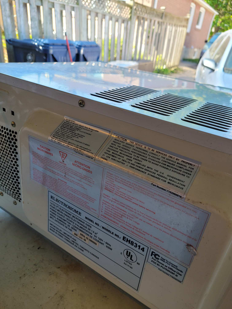 Microwave - photo 2