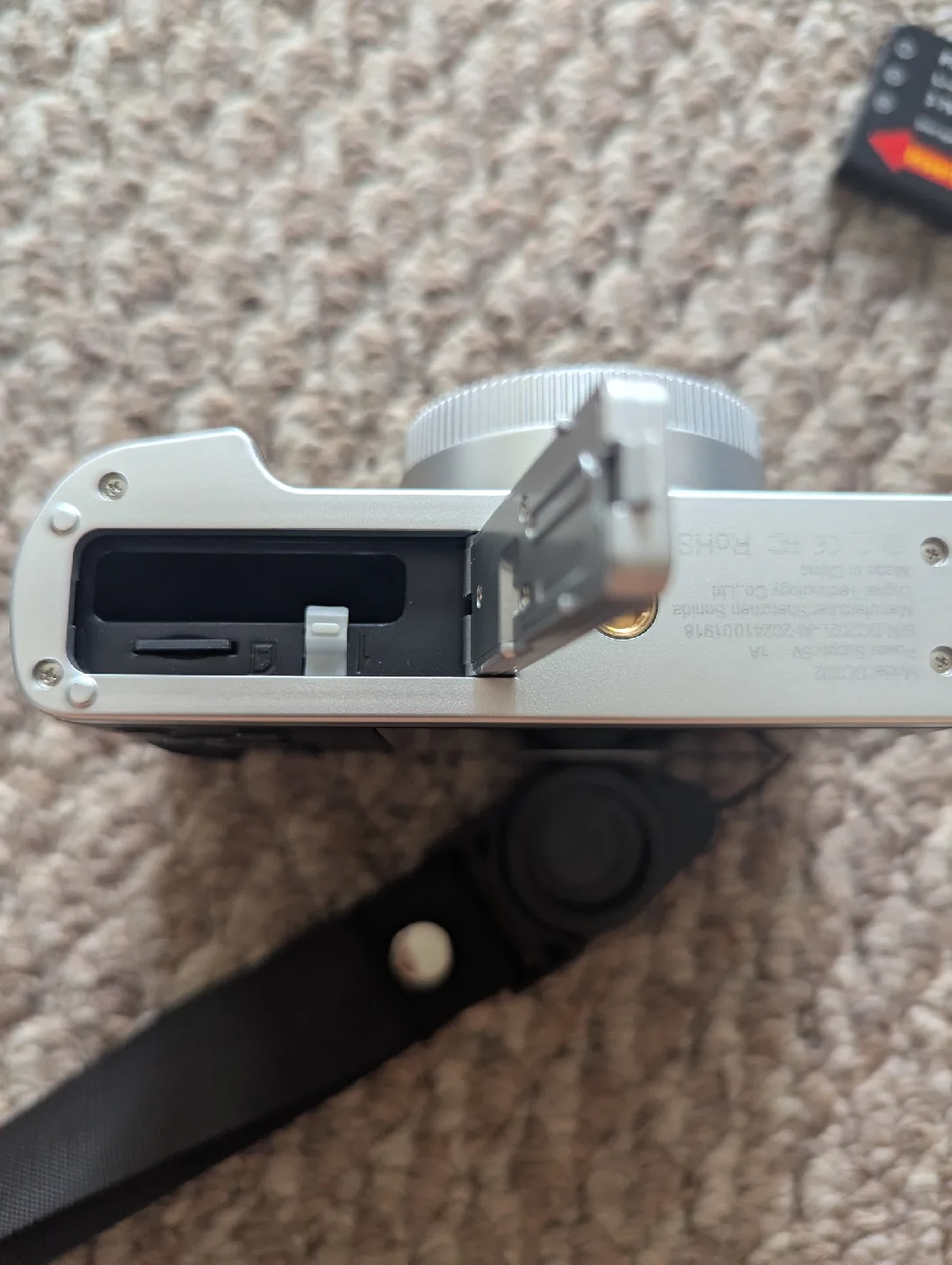 4K Digital Camera 16X Zoom Digital Camera CASH ONLY AS IS image indicator(10)