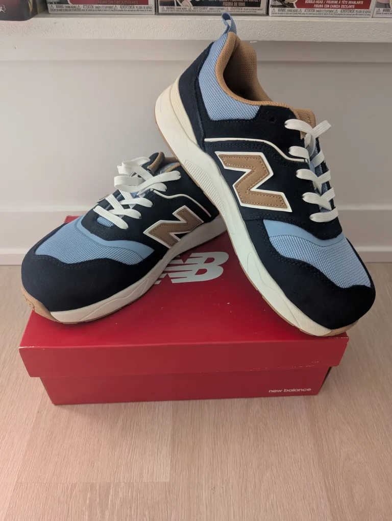 New Balance Men's Industrial Shoe - Size 9.5 Wide US thumbnail
