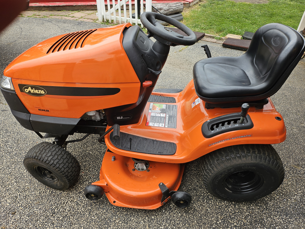 Ariens Ride On Lawn Mower - photo 3