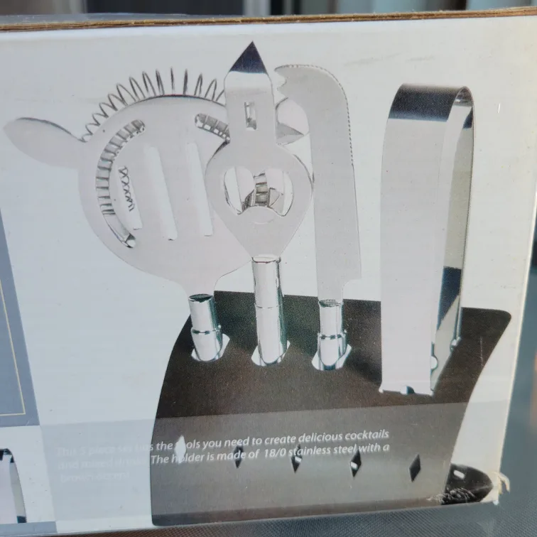 Distinctly Home 5-Piece Bar Tool Set image indicator(2)