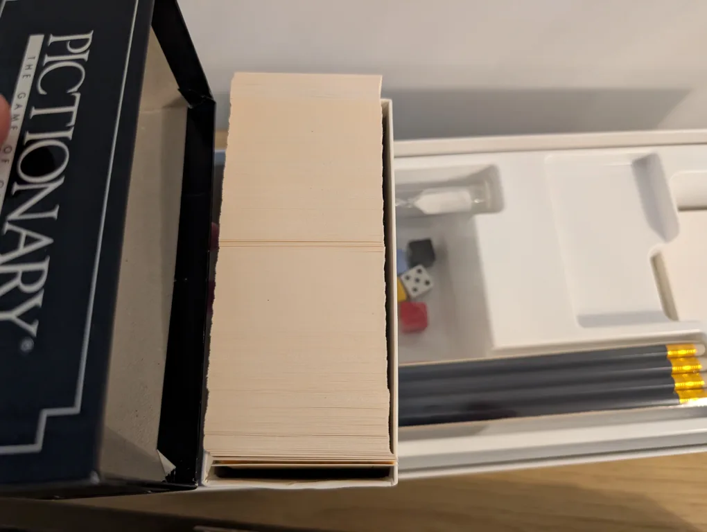 Pictionary Board Game with Box image indicator(5)