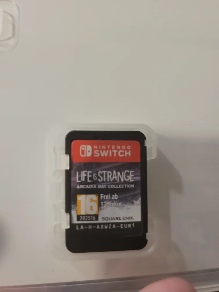 Life is Strange: Arcadia Bay Collection - Nintendo Switch image indicator(2)