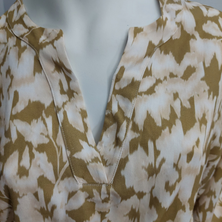 100 % VISCOSE Floral Print Blouse Medium - photo 5
