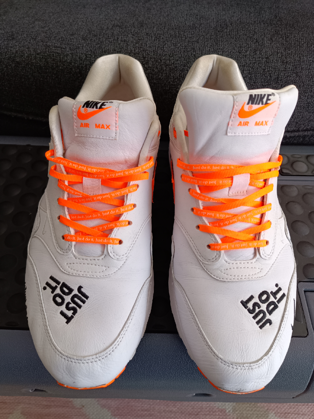Nike Air Max 1 'Just Do It' - White/Orange