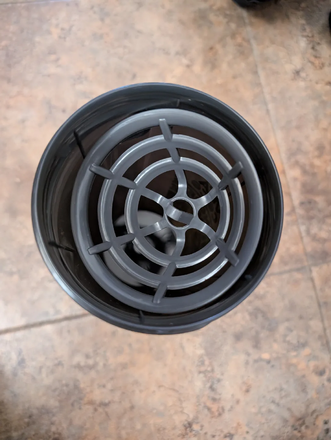 Brand New Sportshaker 27oz for gym workouts protein shakers image indicator(3)