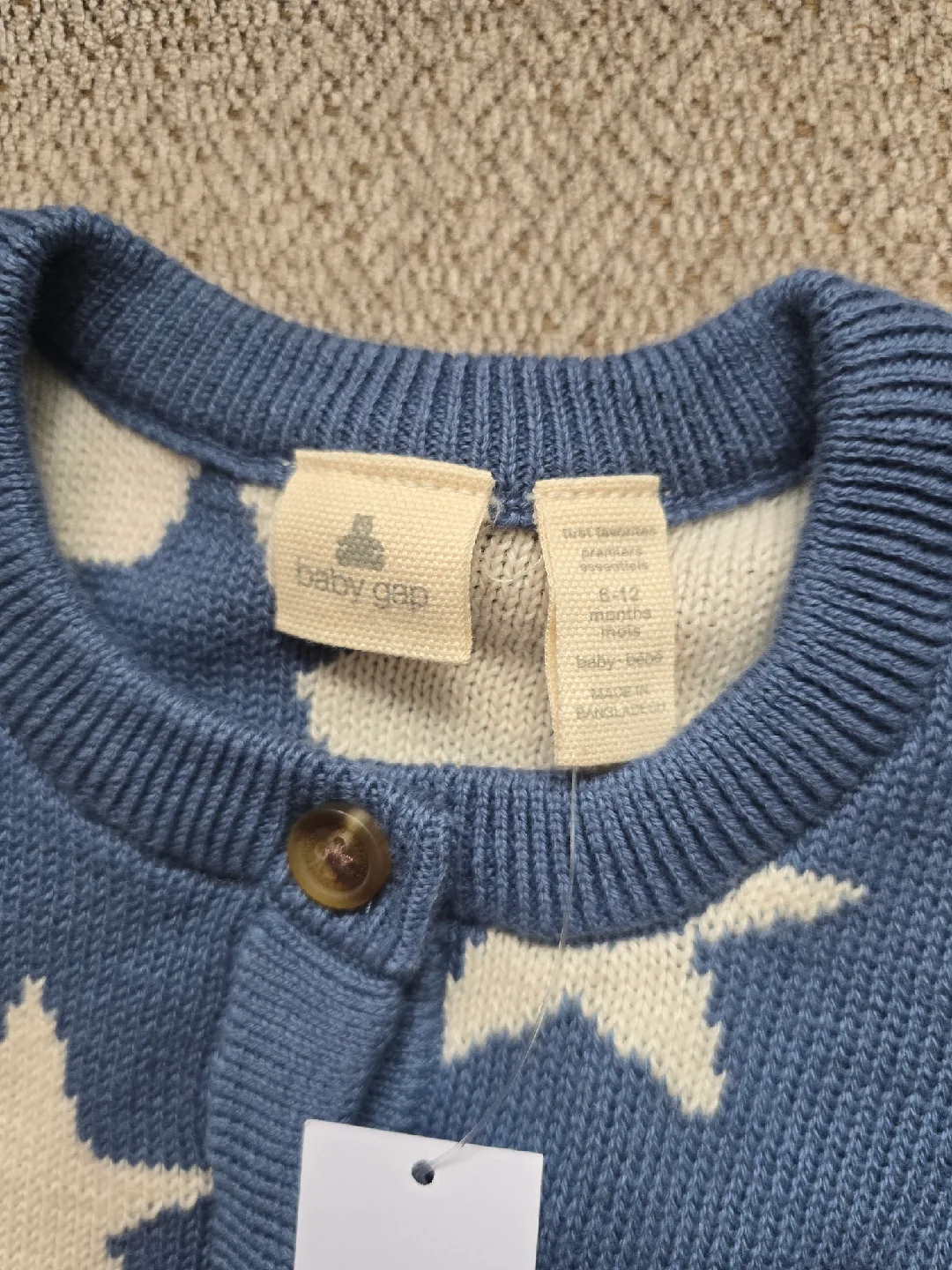 [BRAND NEW] Baby Gap Sweater Cardigan (Size 6-12 months) image indicator(3)