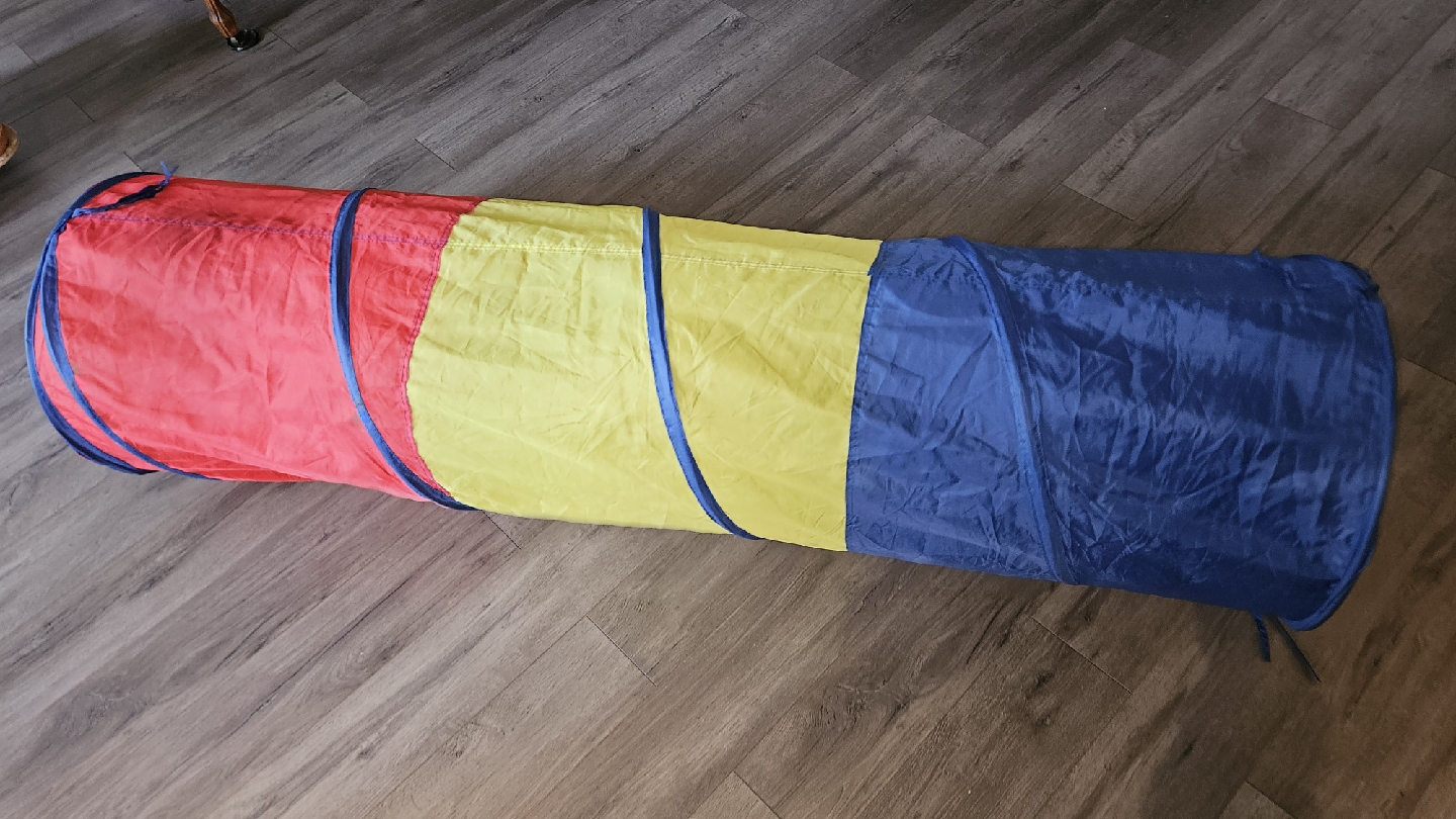 Red Yellow Blue Cat Tunnel Toy
