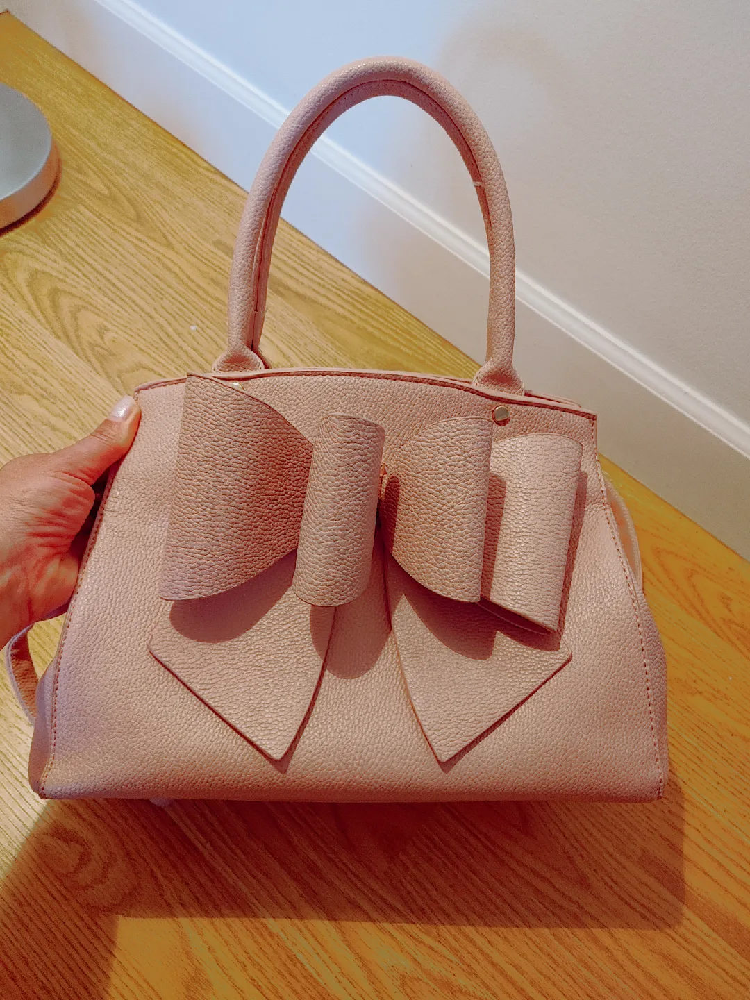 Pink Bow Handbag thumbnail