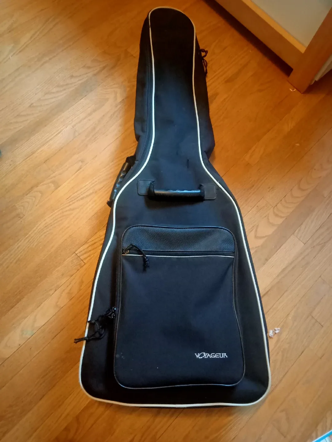 Guitar case soft - Voyageur image indicator(3)