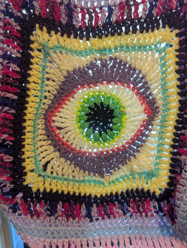 Crochet Cocoon Cardigan ~Evil eye design - photo 5