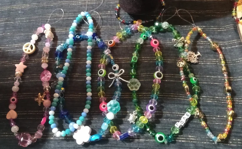 Pretty Phone Charms thumbnail