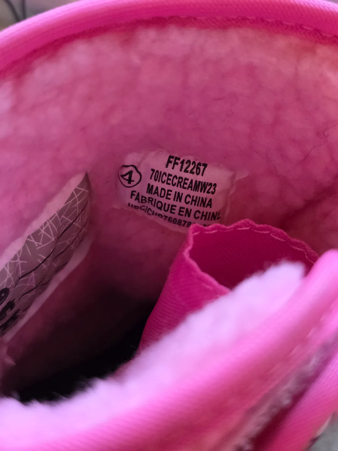 Size 4 Unicorn Winter Boots image indicator(4)