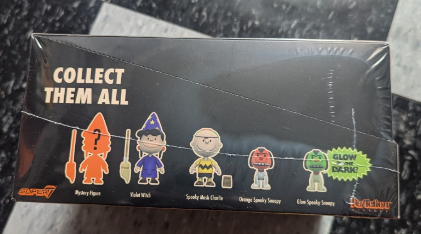 Super7 Peanuts Halloween Blind Box Wave 7 - photo 2
