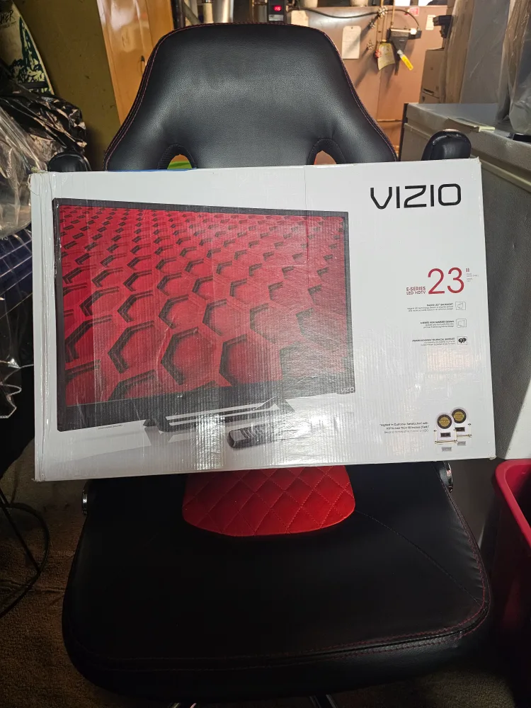 Vizio E-Series 23" LED HDTV thumbnail