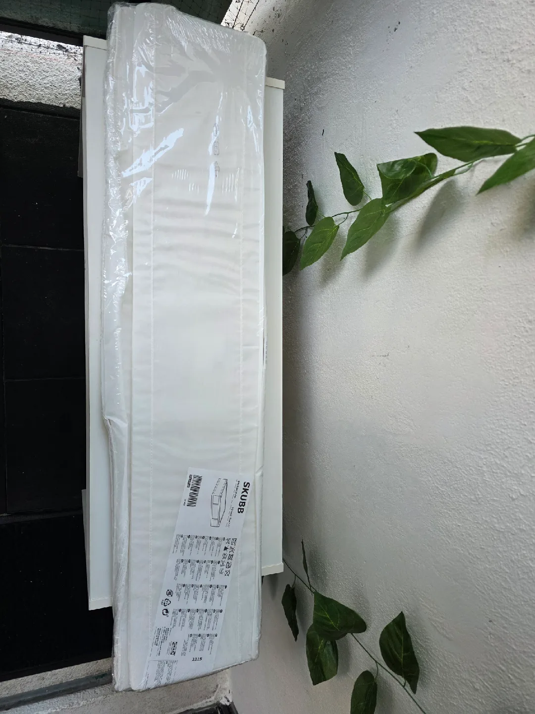 IKEA SKUBB Underbed Storage Bag (1Brand New + 1 Barely Used) image indicator(3)