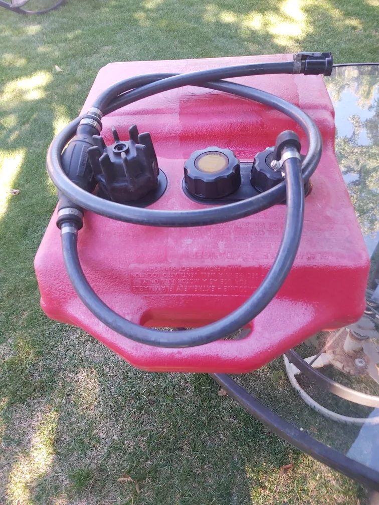 Marine Gas tank with Hose and Fittings image indicator(6)