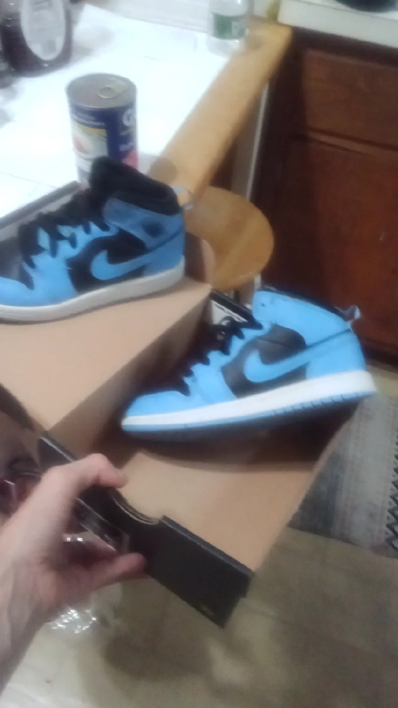Nike Air Jordan 1 Mid University Blue image indicator(4)