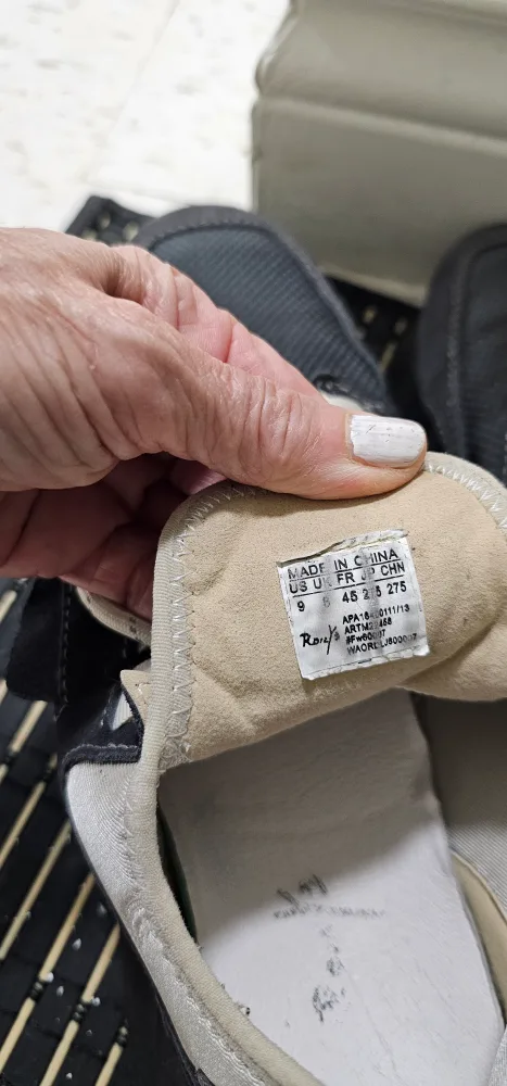 Y-3 Rōzu 'Black/White' Sneakers - Size 9 image indicator(4)