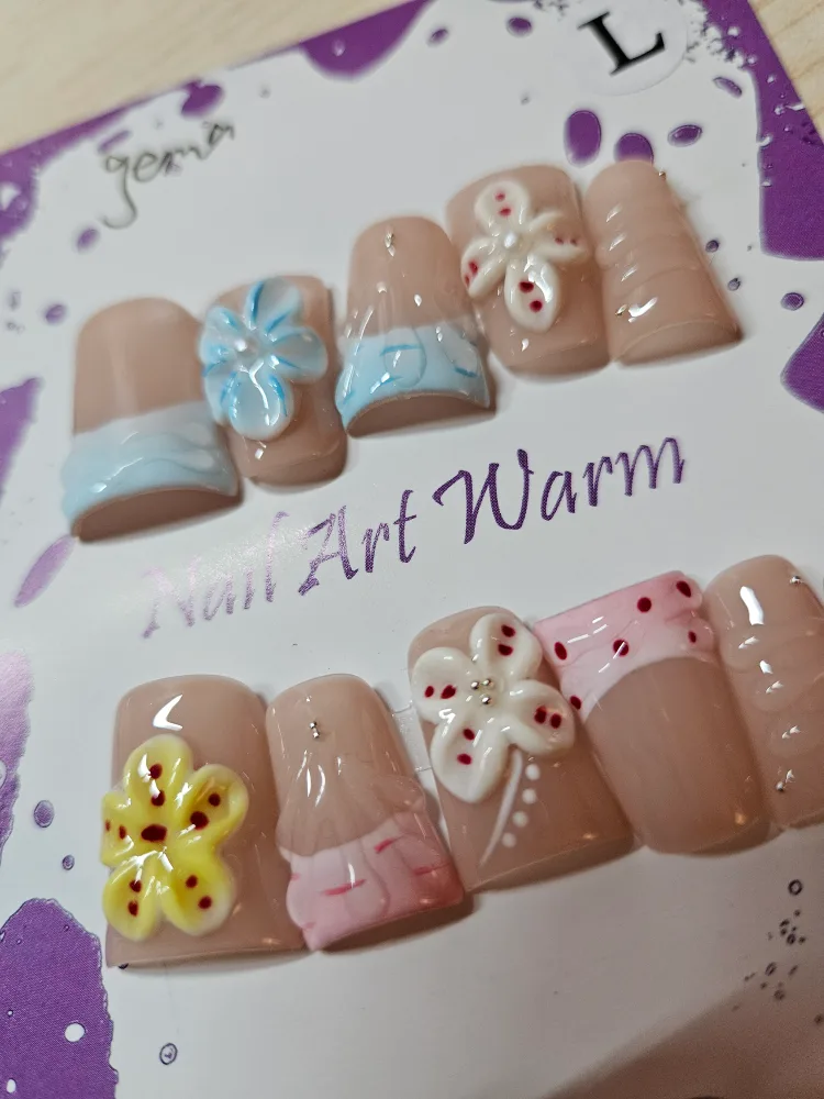 Handmade Nail Art Warm - Press On Nails (Size L) image indicator(4)