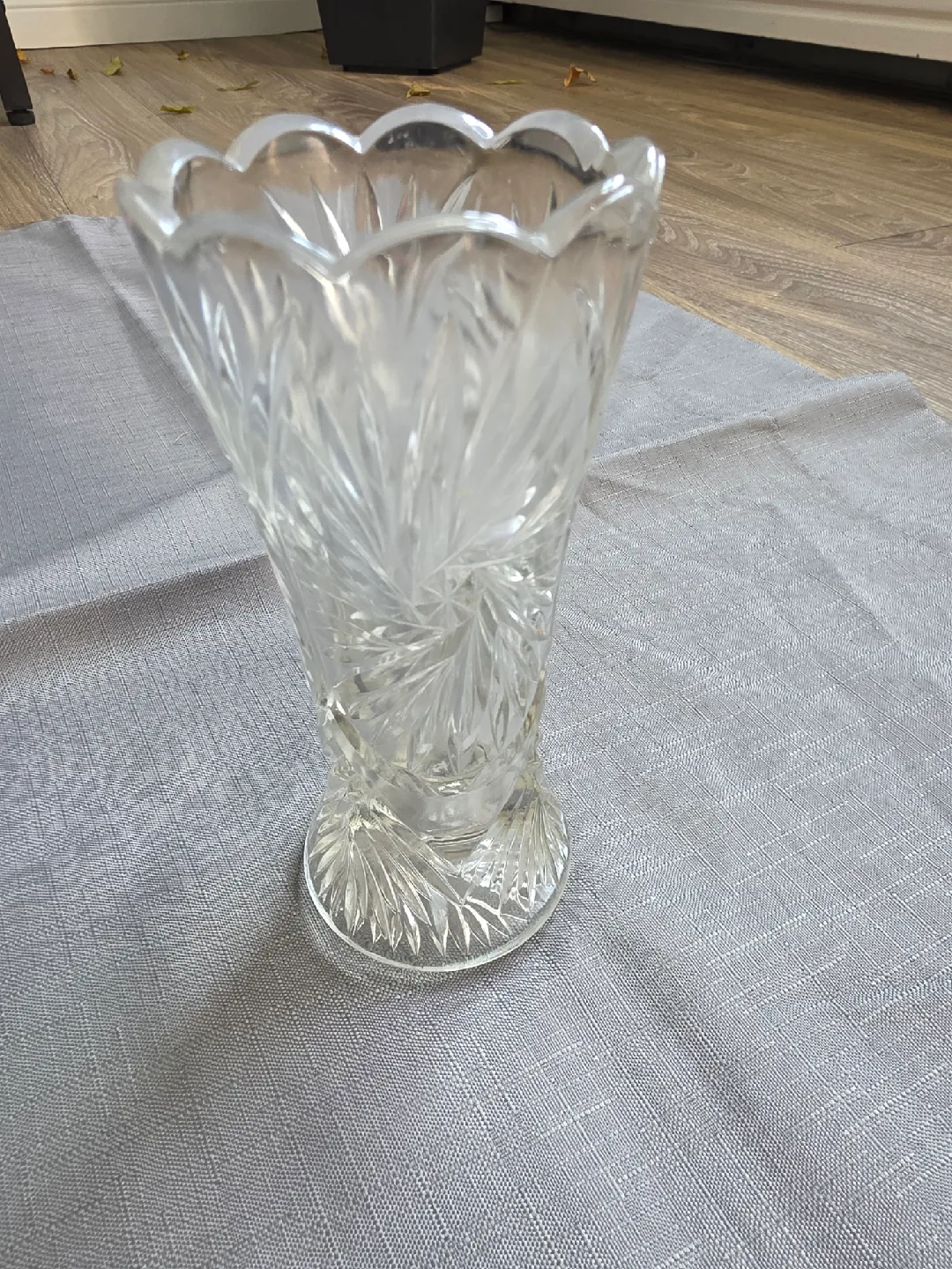 Pinwheel Crystal Vase thumbnail