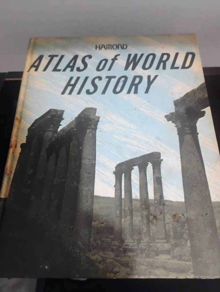 Hammond Atlas of World History thumbnail