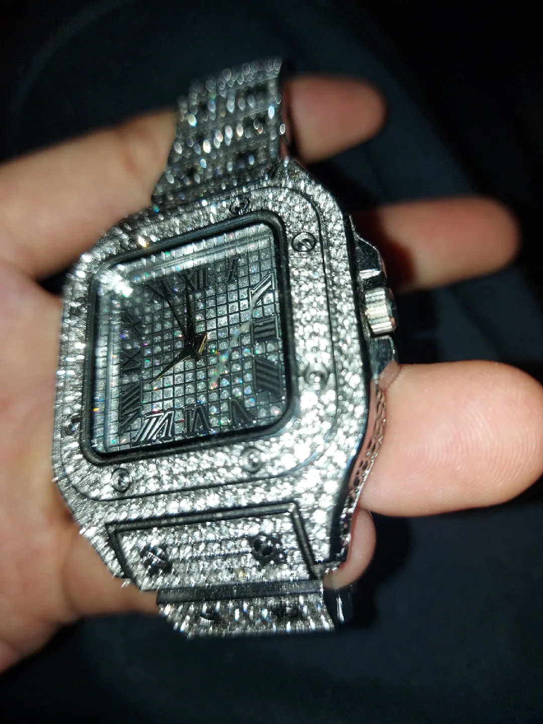 Men's Diamond Watch image indicator(2)