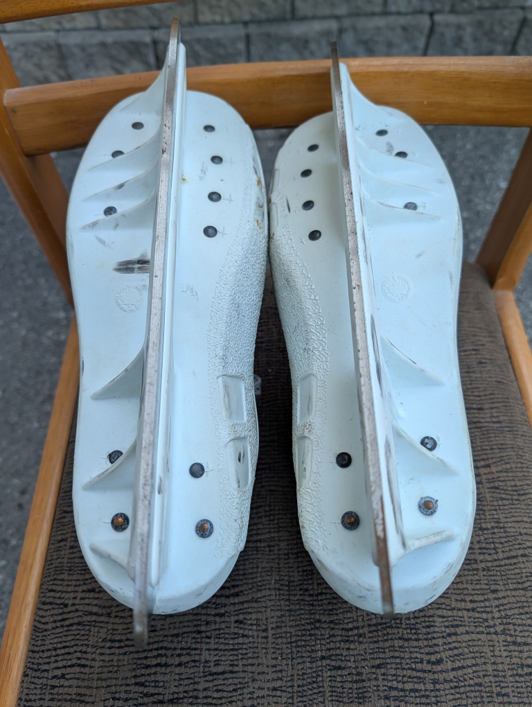 Bauer Supreme 1000 Goalie Skates Size 9 - photo 4