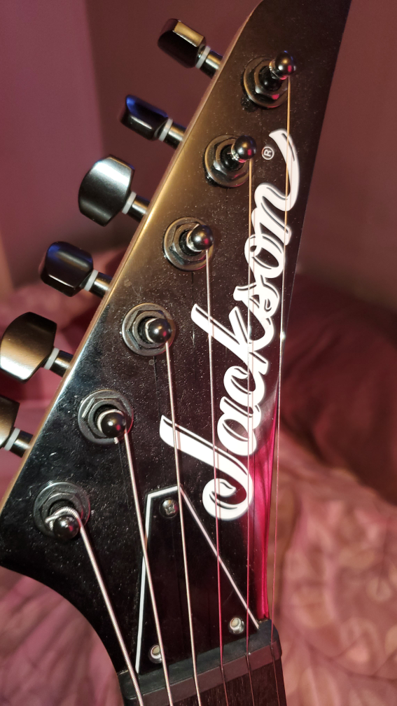 Jackson Electric Guitar - photo 2