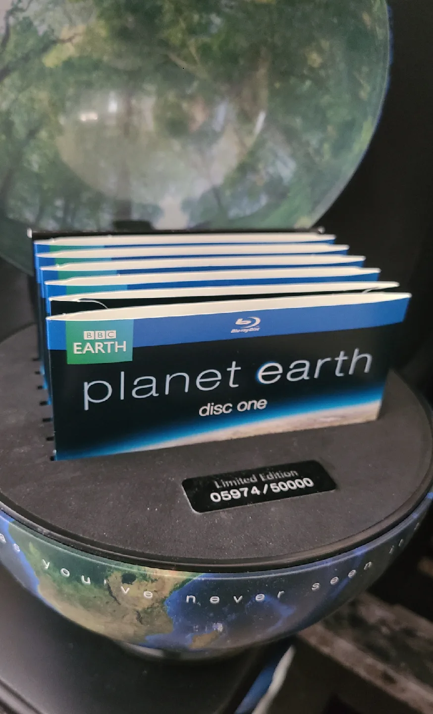 Planet Earth Limited Edition Blu-ray Set image indicator(2)