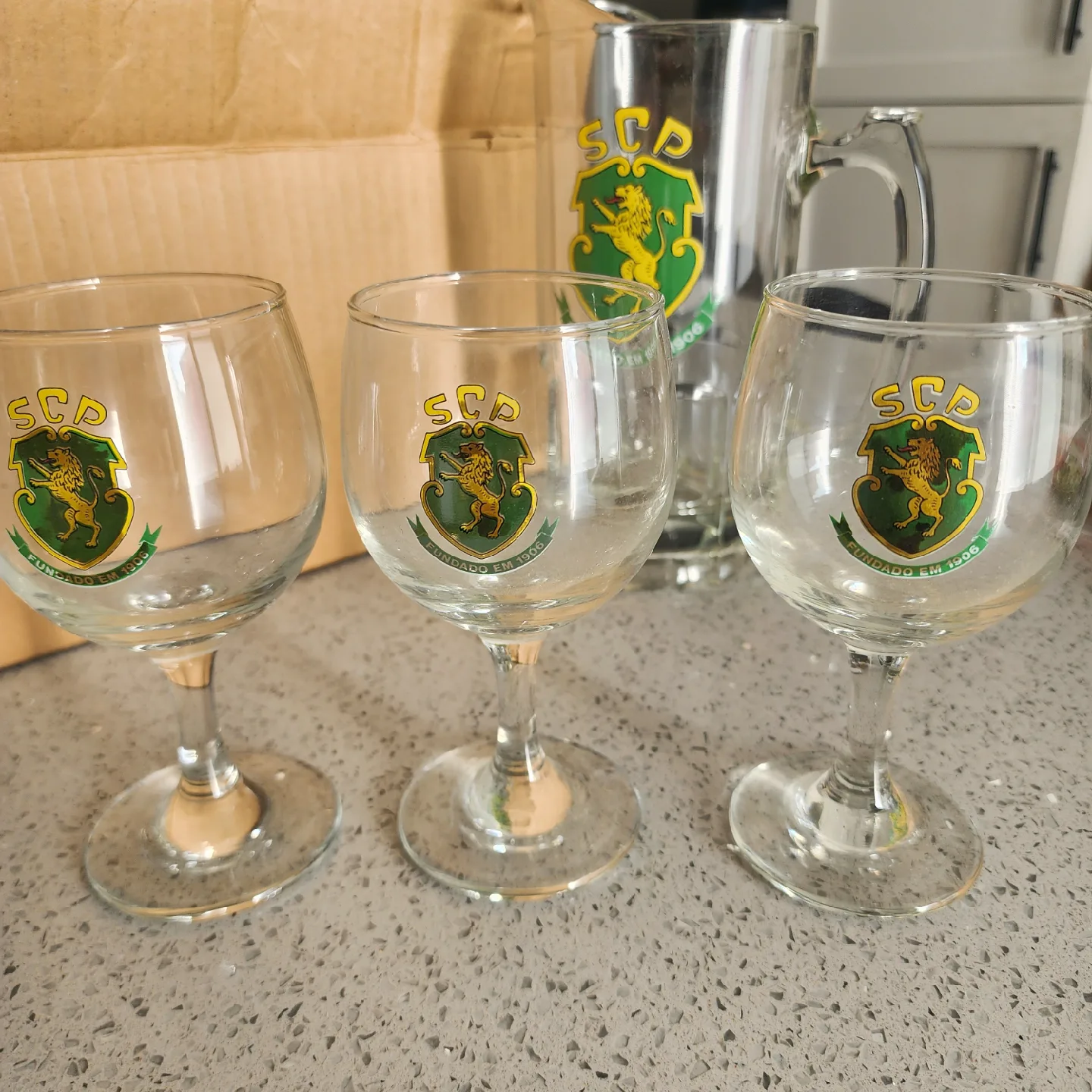 Glassware Set with SCP ( Sporting club portugal)Logo image indicator(2)