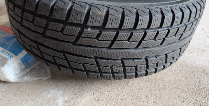 Yokohama IceGuard G51 Winter Tire 245/60R18 - photo 3