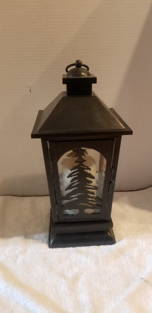 Black Metal Christmas Tree Lantern