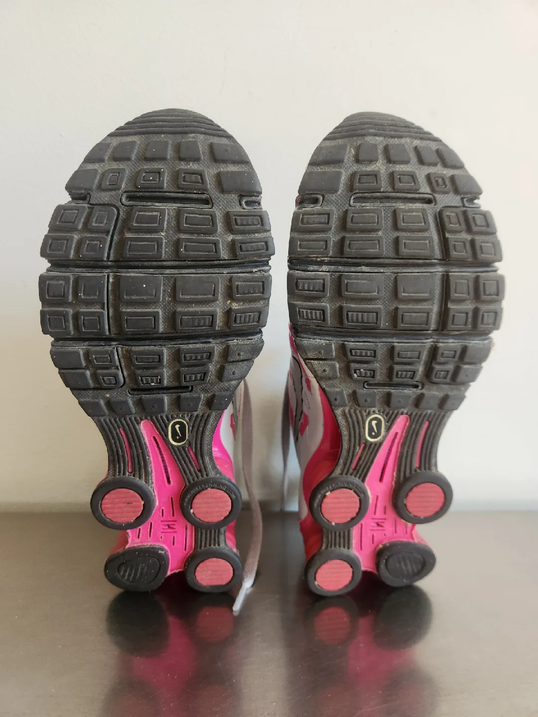 Nike Shox Turbo 13 - Women's Running Shoes 7.5 image indicator(5)