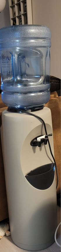 Water cooler