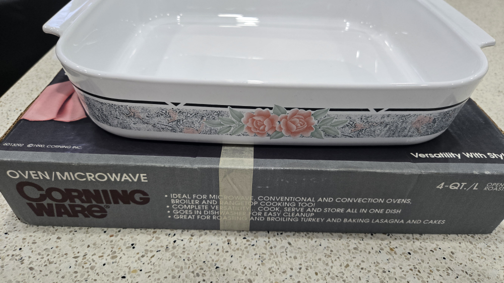 CorningWare 4-QT Baking Dish with Box