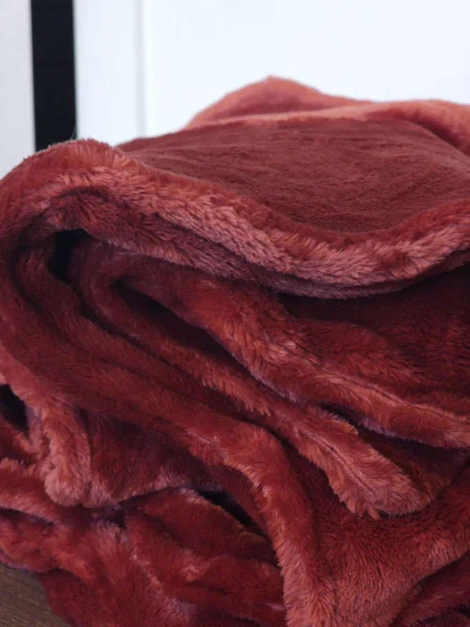 NEW red Faux fur Neck Warmer - long image indicator(7)