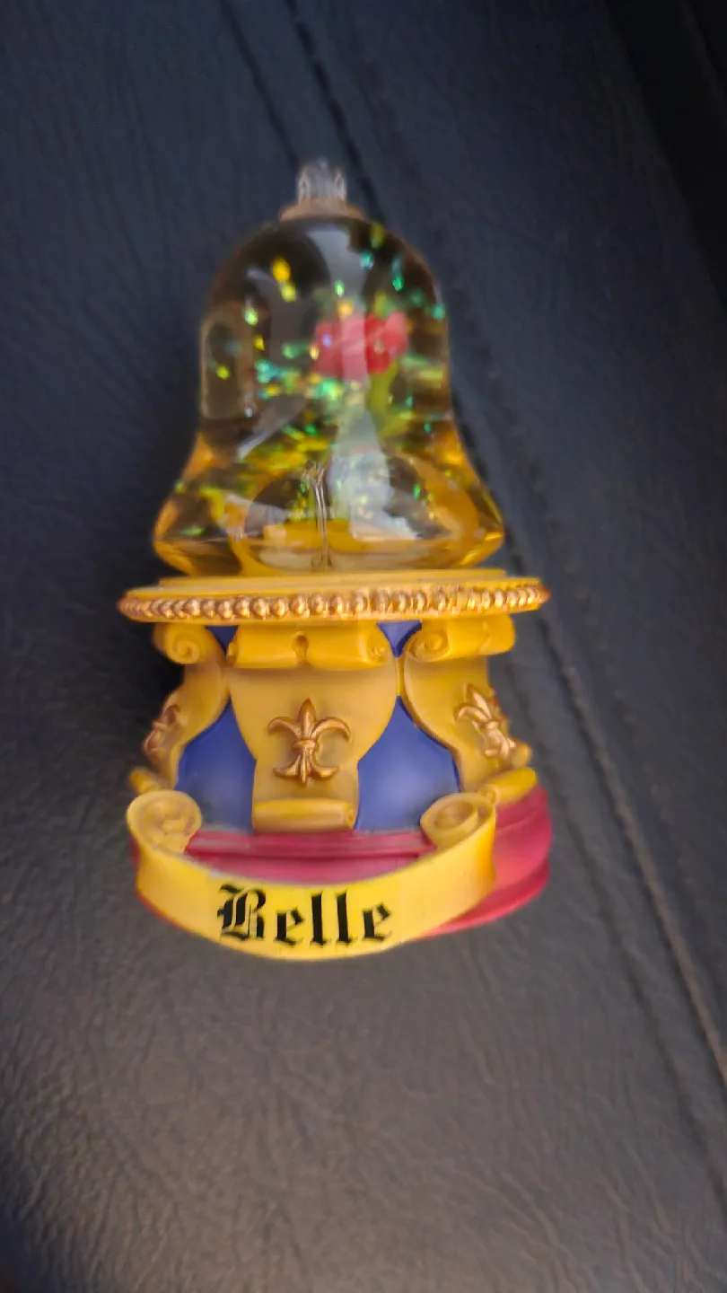 Disney Beauty and the Beast 'Belle' Snow Globe image indicator(3)
