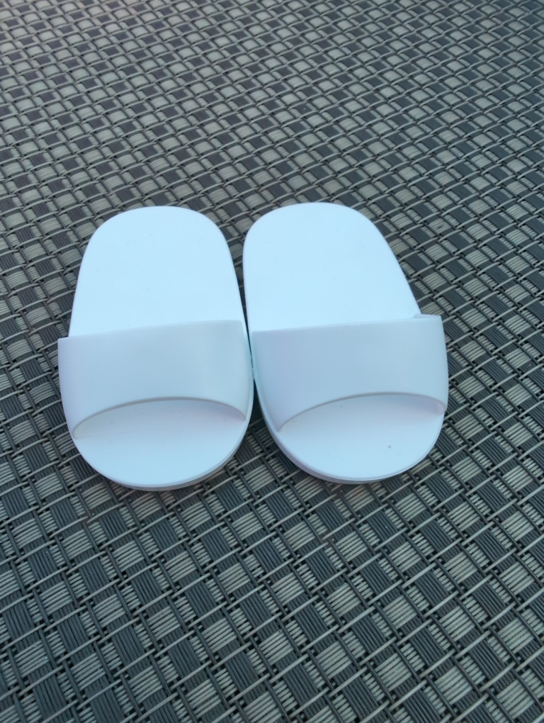 My life as doll shoes!! need gone ASAP!