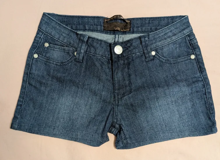 UB Jeans Vintage Wide Leg Jean Shorts thumbnail