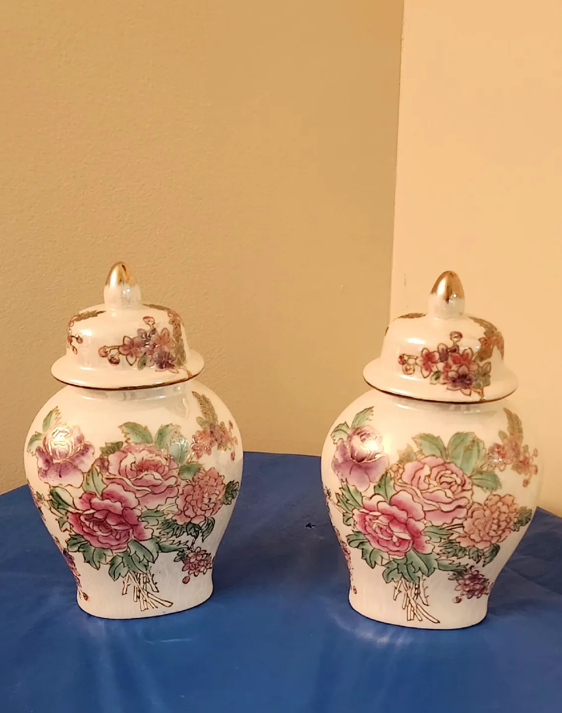 Floral Ceramic Vases with Lids thumbnail