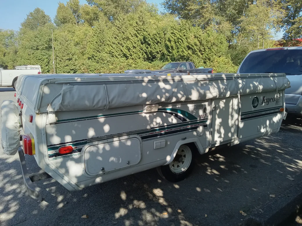 Jayco 1007 Used, 2000, Pop-Up Camper Trailer thumbnail