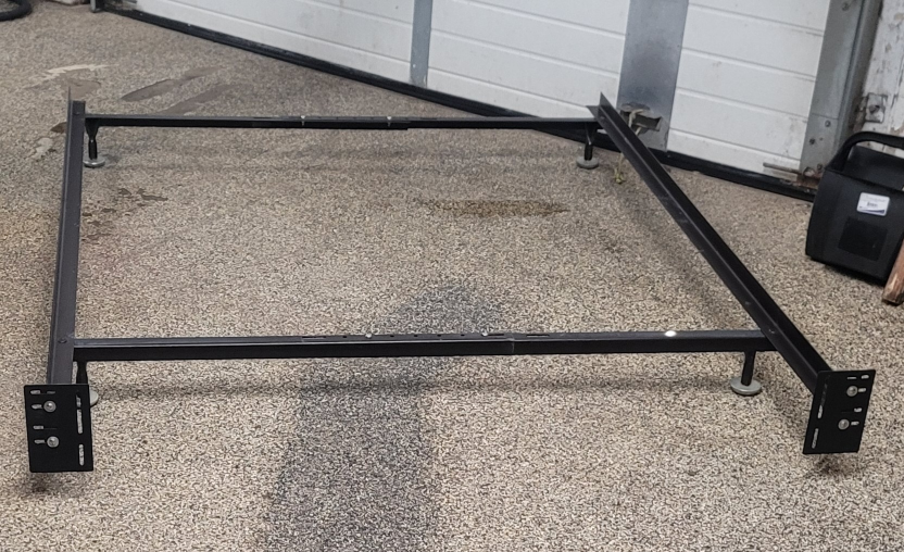 Metal Bed Frame - Black - photo 2