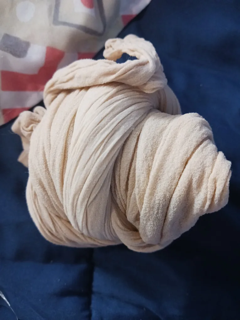 Beige pantihose thumbnail