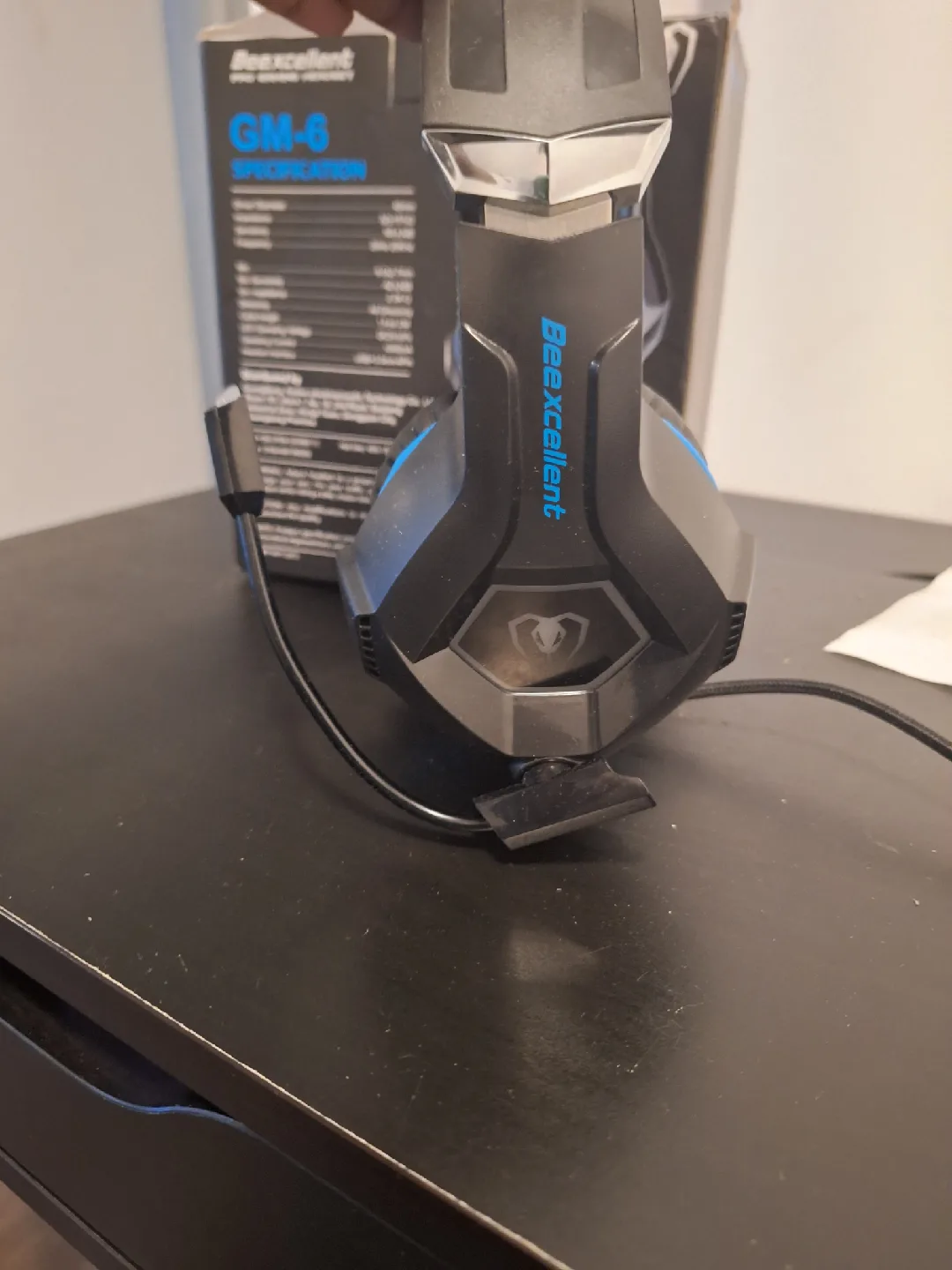 Beexcellent Wired Black & Blue Gaming Headset With Mic image indicator(4)