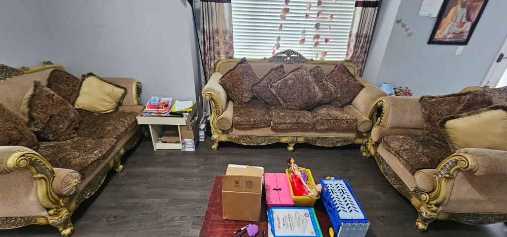 Ornate Sofa Set - Living Room Furniture image indicator(4)