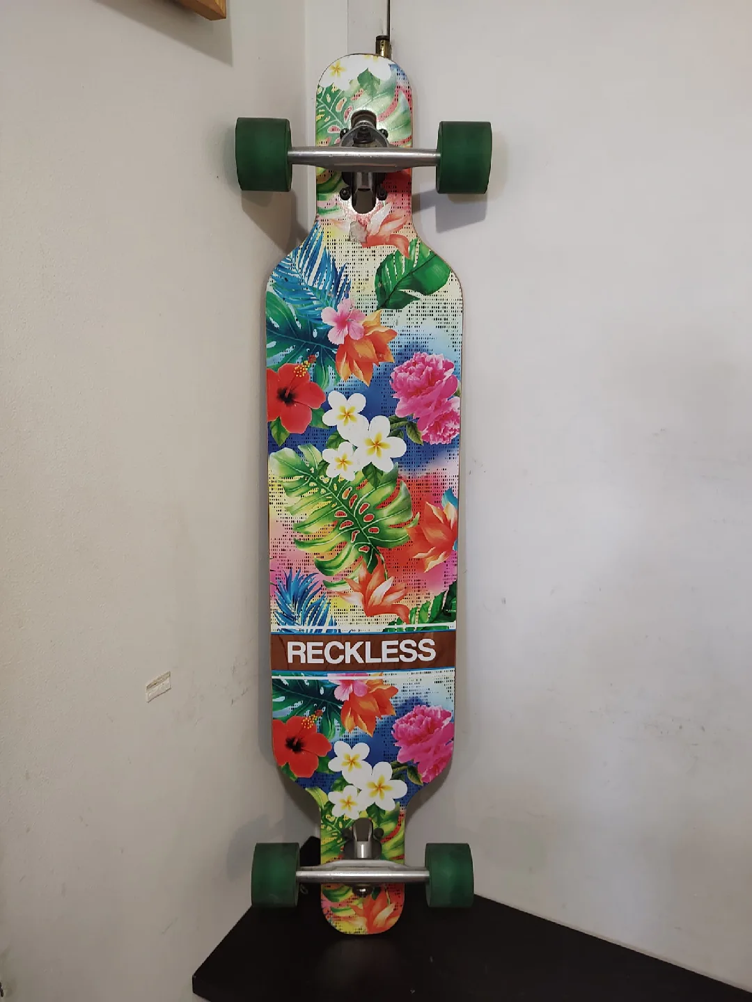 Reckless Floral Longboard Skateboard image indicator(3)