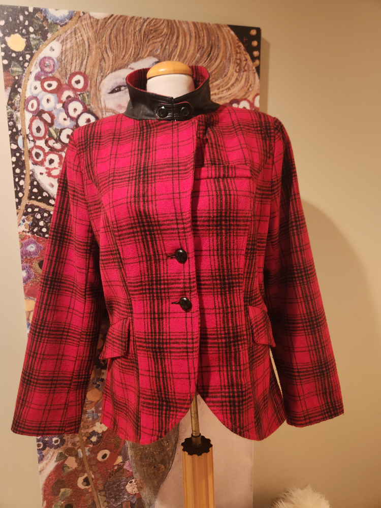 1980's bush party lumber jacket... but make it classy!