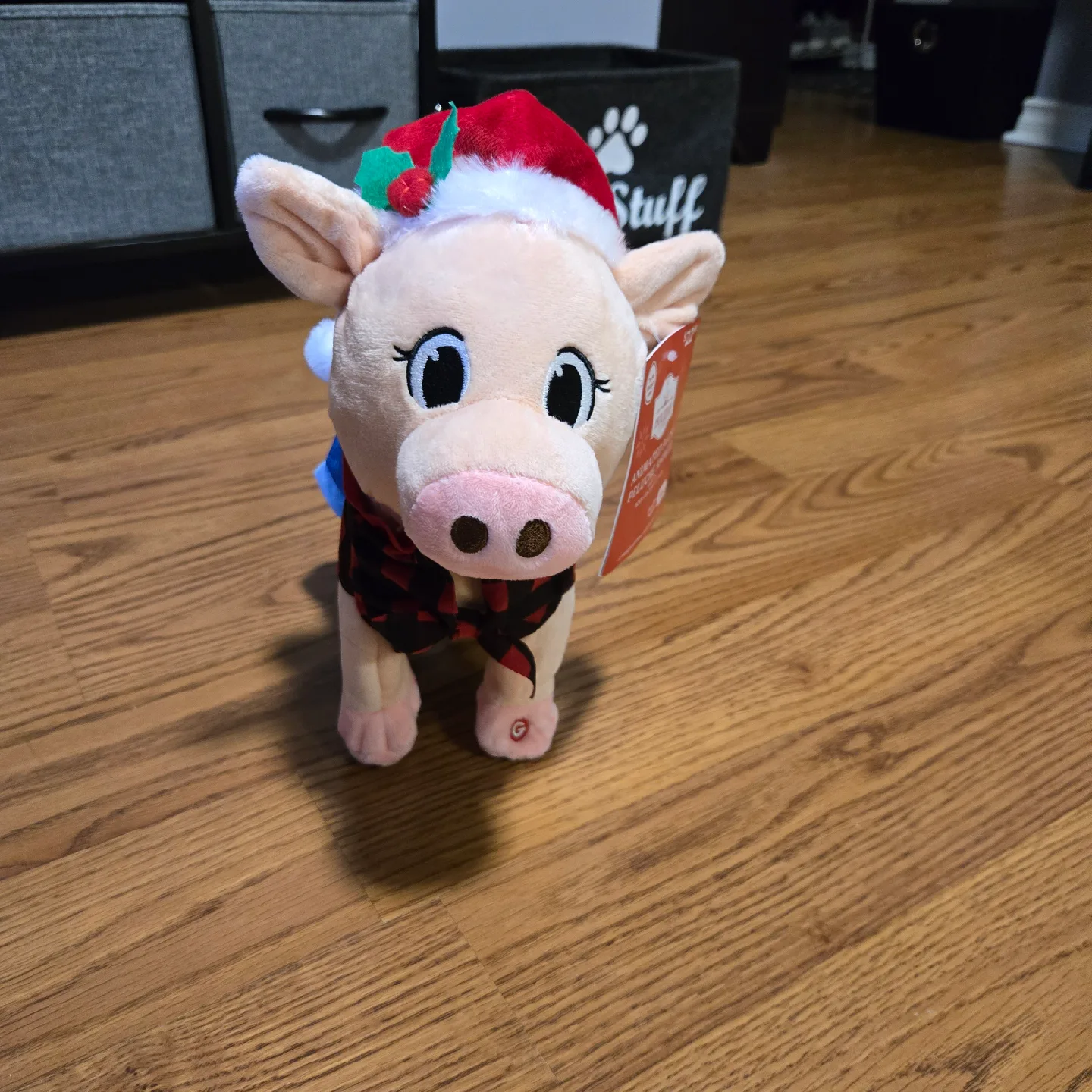 Dancing Christmas Pig thumbnail