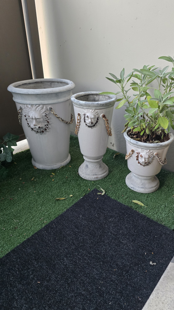Decorative Lion Head Garden Planters